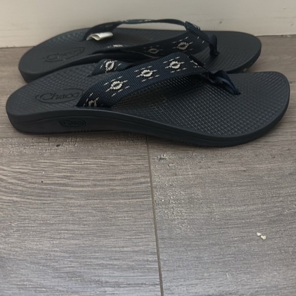 Chaco Woman’s Flip flop Navy Blue Size 9 - Picture 5 of 5